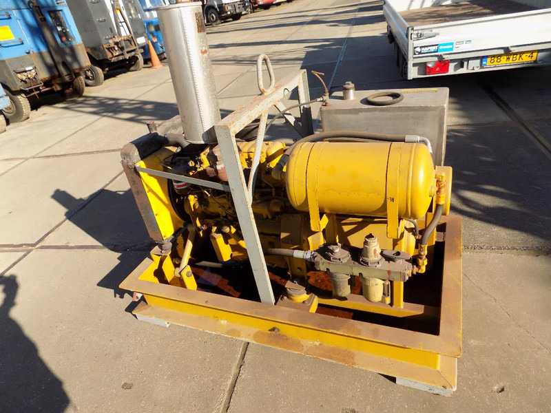 Perkins compressor - Compresor de aire: foto 1 Perkins compressor - Compresor de aire: foto 1