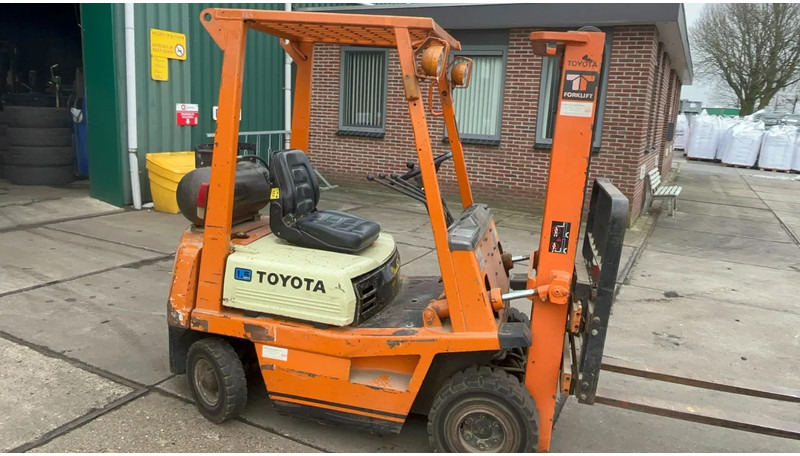 Toyota 02-4 FG15 Toyota FG15 - Carretilla elevadora de gas: foto 2 Toyota 02-4 FG15 Toyota FG15 - Carretilla elevadora de gas: foto 2