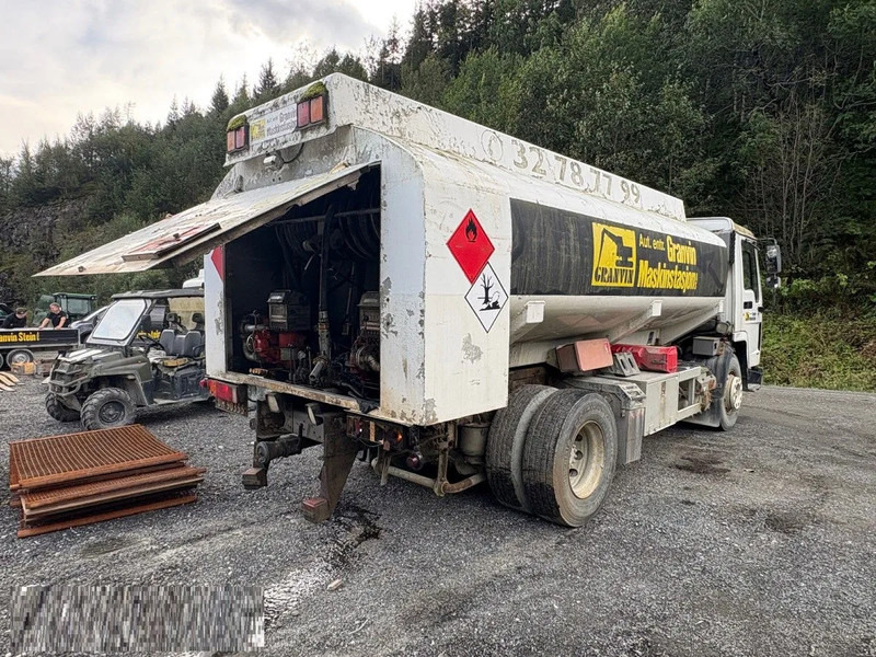 Volvo FL 7 Volvo FL7 285 Fuel tanker 4x2 - Camión cisterna: foto 3 Volvo FL 7 Volvo FL7 285 Fuel tanker 4x2 - Camión cisterna: foto 3