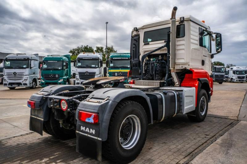 MAN TGS 18.460 BLS 4X4 + kiphydr. (Cardan) - Cabeza tractora: foto 4 MAN TGS 18.460 BLS 4X4 + kiphydr. (Cardan) - Cabeza tractora: foto 4