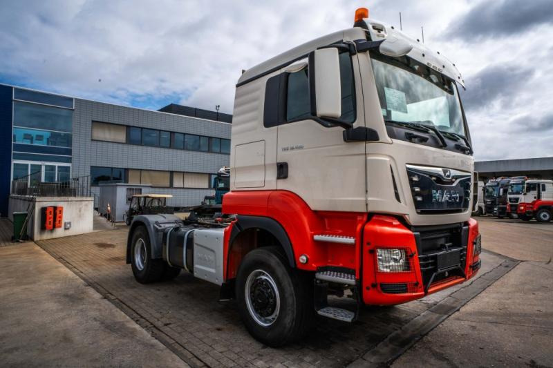 MAN TGS 18.460 BLS 4X4 + kiphydr. (Cardan) - Cabeza tractora: foto 2 MAN TGS 18.460 BLS 4X4 + kiphydr. (Cardan) - Cabeza tractora: foto 2