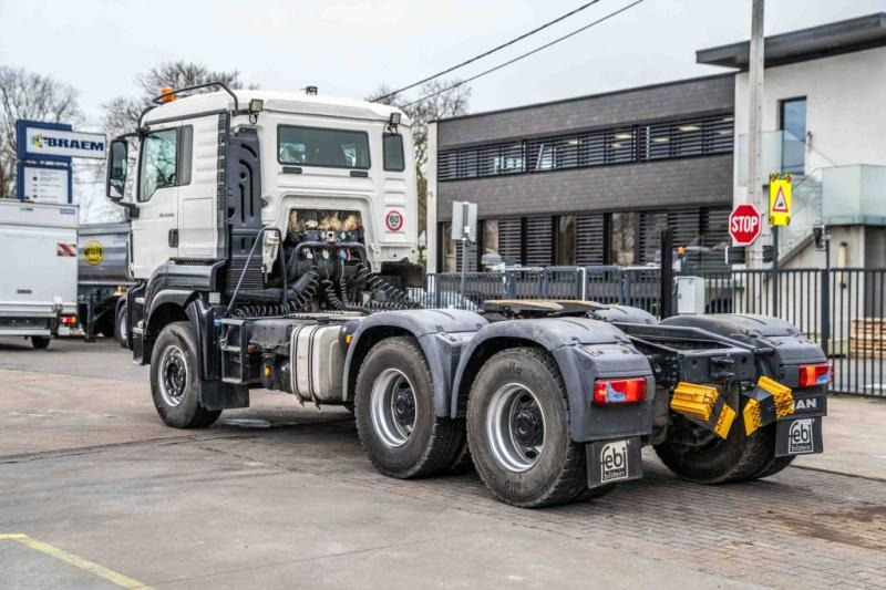MAN TGS 33.500 BLS - 277.495 KM - Cabeza tractora: foto 3 MAN TGS 33.500 BLS - 277.495 KM - Cabeza tractora: foto 3