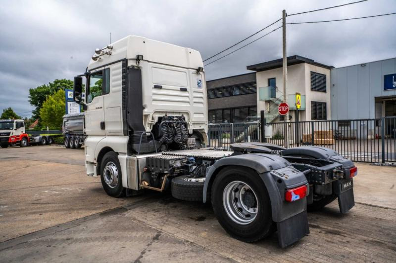 MAN TGX 18.400 XLX BLS - Cabeza tractora: foto 5 MAN TGX 18.400 XLX BLS - Cabeza tractora: foto 5