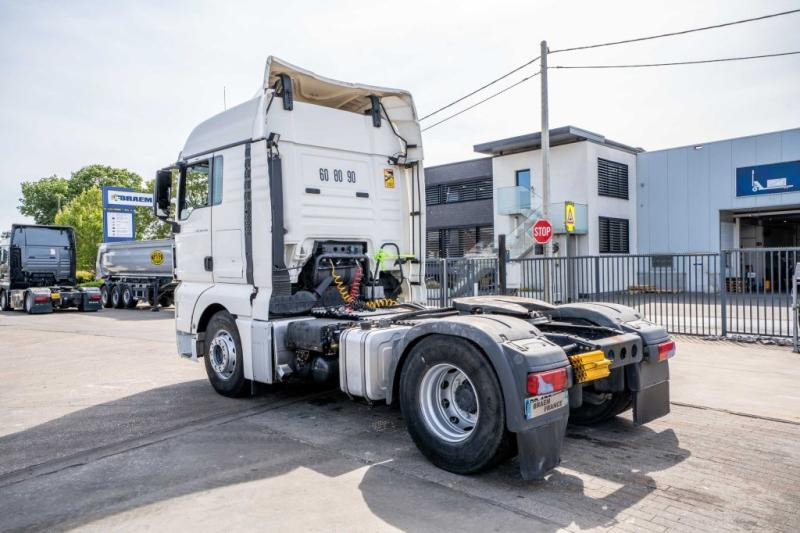 MAN TGX 18 440 XLX BLS+VOITH+ADR+HYDR. - Cabeza tractora: foto 5 MAN TGX 18 440 XLX BLS+VOITH+ADR+HYDR. - Cabeza tractora: foto 5