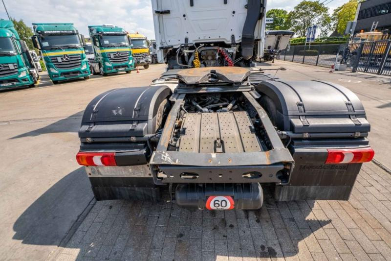 Cabeza tractora Mercedes ACTROS 1845 LS: foto 8