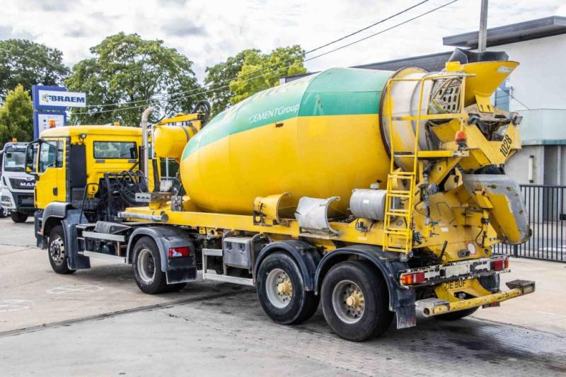 DE BUF BETON MIXER/MALAXEUR/MISCHER 10M3 - Semirremolque hormigonera: foto 2 DE BUF BETON MIXER/MALAXEUR/MISCHER 10M3 - Semirremolque hormigonera: foto 2