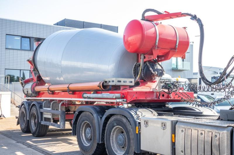 DE BUF BETON MIXER/MALAXEUR/MISCHER 12M3 - Semirremolque hormigonera: foto 2 DE BUF BETON MIXER/MALAXEUR/MISCHER 12M3 - Semirremolque hormigonera: foto 2