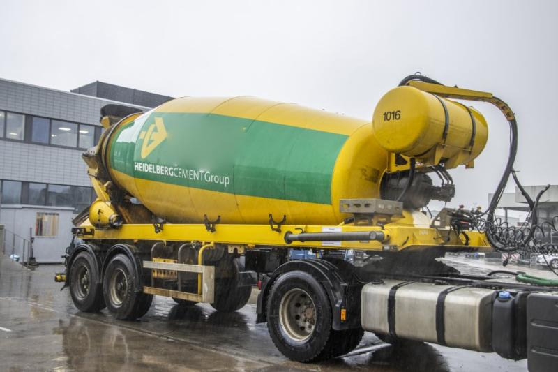 DE BUF BETON MIXER/MALAXEUR/MISCHER-12M3 - Semirremolque hormigonera: foto 2 DE BUF BETON MIXER/MALAXEUR/MISCHER-12M3 - Semirremolque hormigonera: foto 2