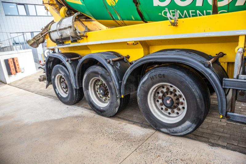 DE BUF BETON MIXER/MALAXEUR/MISCHER 12M3 - Semirremolque hormigonera: foto 5 DE BUF BETON MIXER/MALAXEUR/MISCHER 12M3 - Semirremolque hormigonera: foto 5