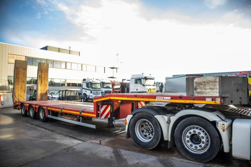 Faymonville MAXTRAILER- F-S43-1AAF- 49500 KG - Semirremolque góndola rebajadas: foto 2 Faymonville MAXTRAILER- F-S43-1AAF- 49500 KG - Semirremolque góndola rebajadas: foto 2