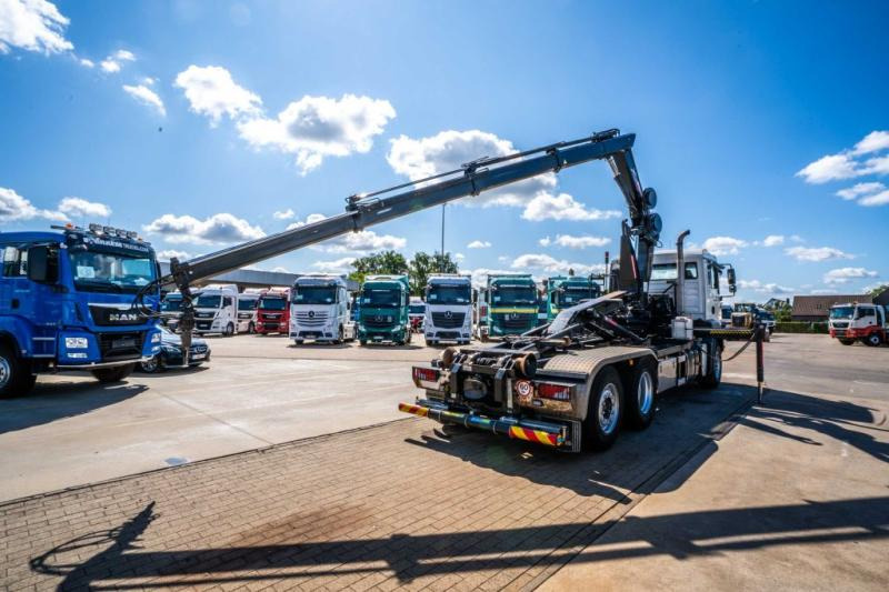 MAN TGA 26.320 BL -6X2-4+HIAB 122 E3 HIDUO - Camión multibasculante, Camión grúa: foto 4 MAN TGA 26.320 BL -6X2-4+HIAB 122 E3 HIDUO - Camión multibasculante, Camión grúa: foto 4