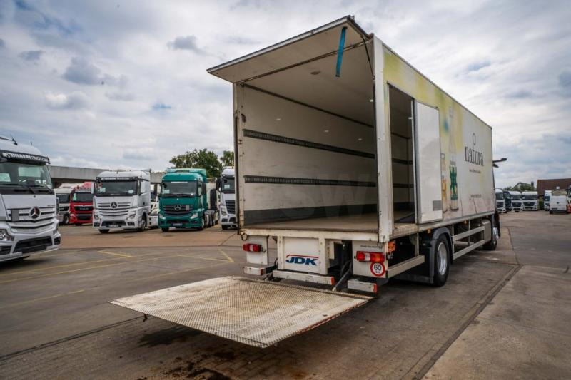 Mercedes ACTROS 2127 L+DHOLLANDIA 2T. - Camión caja cerrada: foto 5 Mercedes ACTROS 2127 L+DHOLLANDIA 2T. - Camión caja cerrada: foto 5