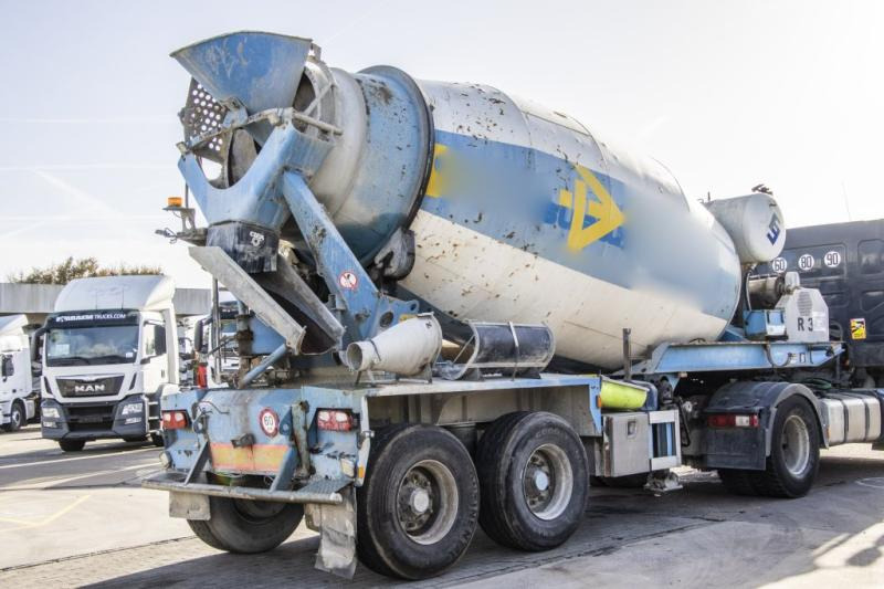 Mol BETON MIXER/MALAXEUR/MISCHER 10M3+MOTOR/MOTEUR - Semirremolque hormigonera: foto 3 Mol BETON MIXER/MALAXEUR/MISCHER 10M3+MOTOR/MOTEUR - Semirremolque hormigonera: foto 3