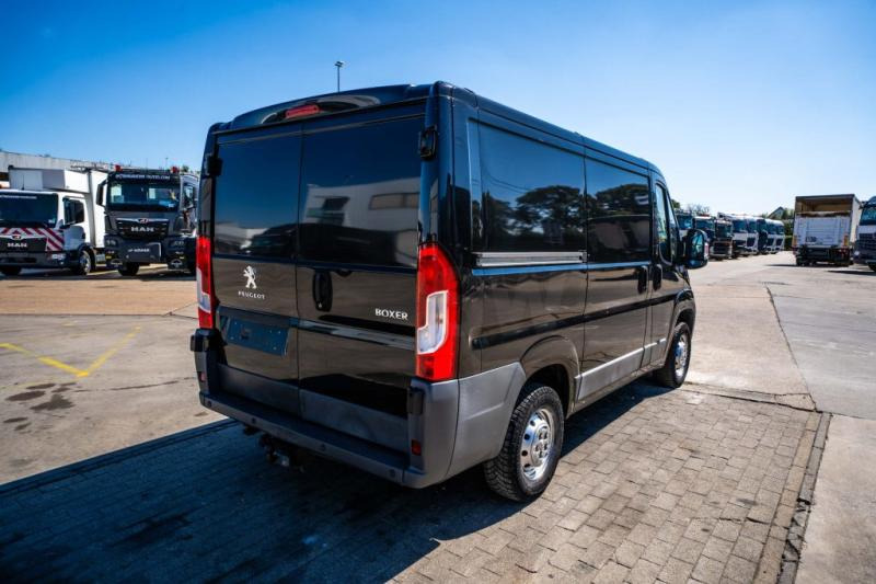 Peugeot BOXER 2.0 HDI - Furgoneta pequeña: foto 4 Peugeot BOXER 2.0 HDI - Furgoneta pequeña: foto 4