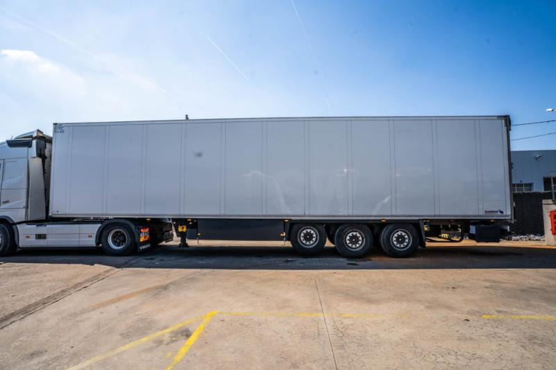 Leasing de Schmitz SCB-S3B-CARRIER VECTOR 1550 Schmitz SCB-S3B-CARRIER VECTOR 1550: foto 8