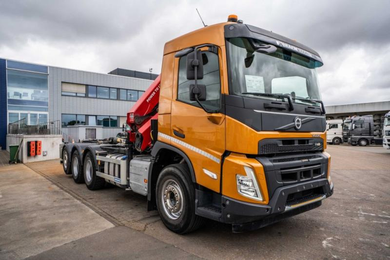 Camión multibasculante, Camión grúa Volvo FMX 430-8x4+HMF 2820/6xhydr.: foto 8 Camión multibasculante, Camión grúa Volvo FMX 430-8x4+HMF 2820/6xhydr.: foto 8