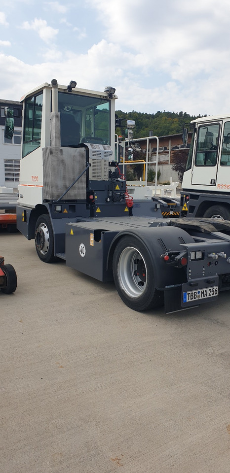 MAFI T230 - Tractor industrial: foto 3 MAFI T230 - Tractor industrial: foto 3