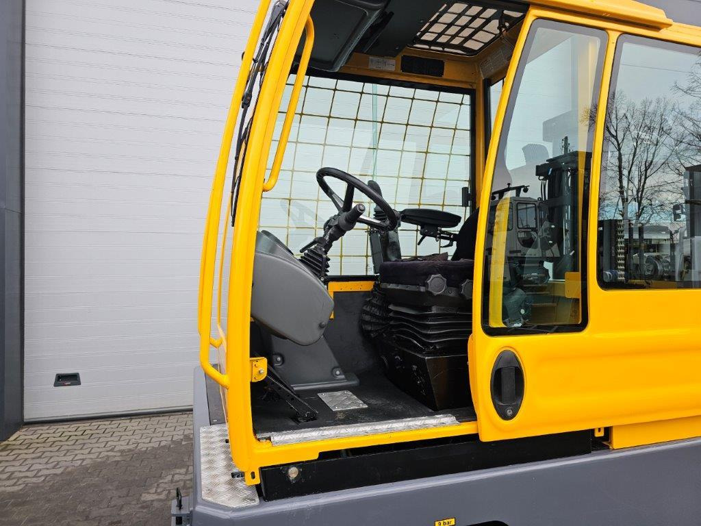 Carretilla de carga lateral Baumann GX50/14/45TR - TRIPLEX: foto 6 Carretilla de carga lateral Baumann GX50/14/45TR - TRIPLEX: foto 6