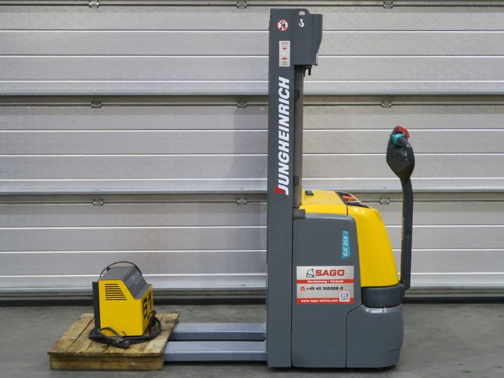 Jungheinrich EJC214 - Apilador: foto 1 Jungheinrich EJC214 - Apilador: foto 1