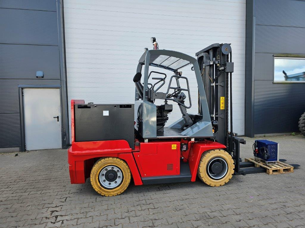 Kalmar ECF70-6C Kompaktstapler - Carretilla elevadora eléctrica: foto 3 Kalmar ECF70-6C Kompaktstapler - Carretilla elevadora eléctrica: foto 3