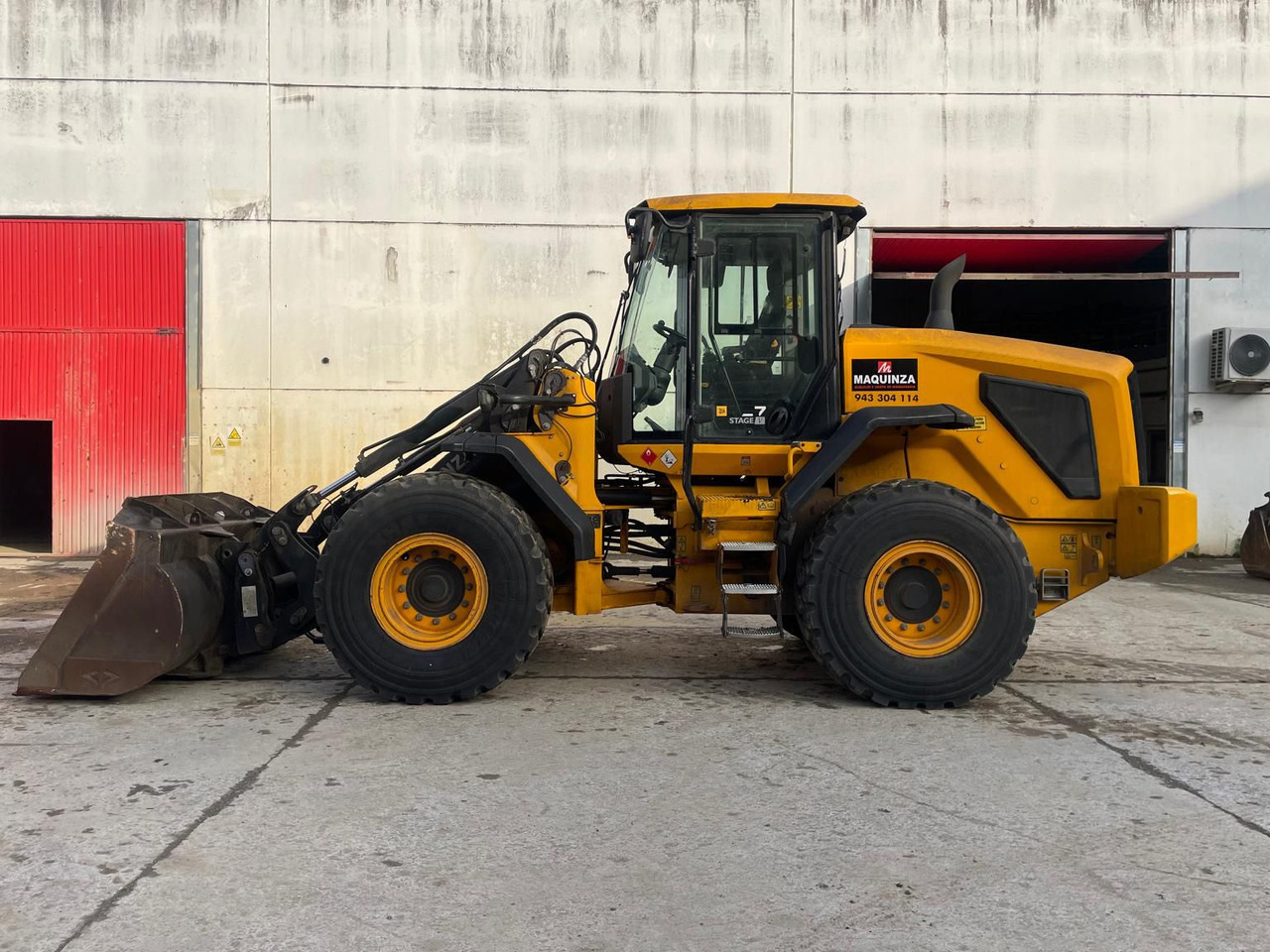 JCB 427 HT S5 - Cargadora de ruedas: foto 1 JCB 427 HT S5 - Cargadora de ruedas: foto 1
