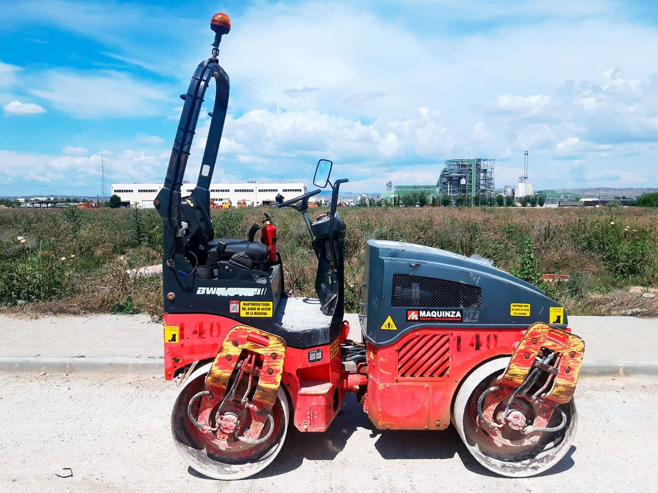 BOMAG BW120AD4 - Otros maquinaria: foto 1 BOMAG BW120AD4 - Otros maquinaria: foto 1