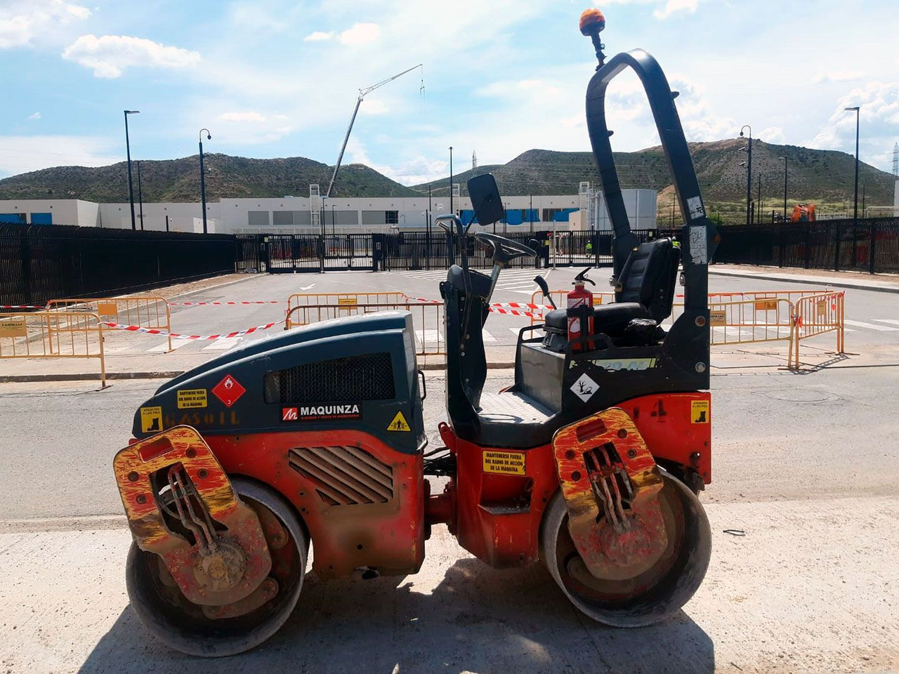 BOMAG BW120AD4 - Otros maquinaria: foto 2 BOMAG BW120AD4 - Otros maquinaria: foto 2