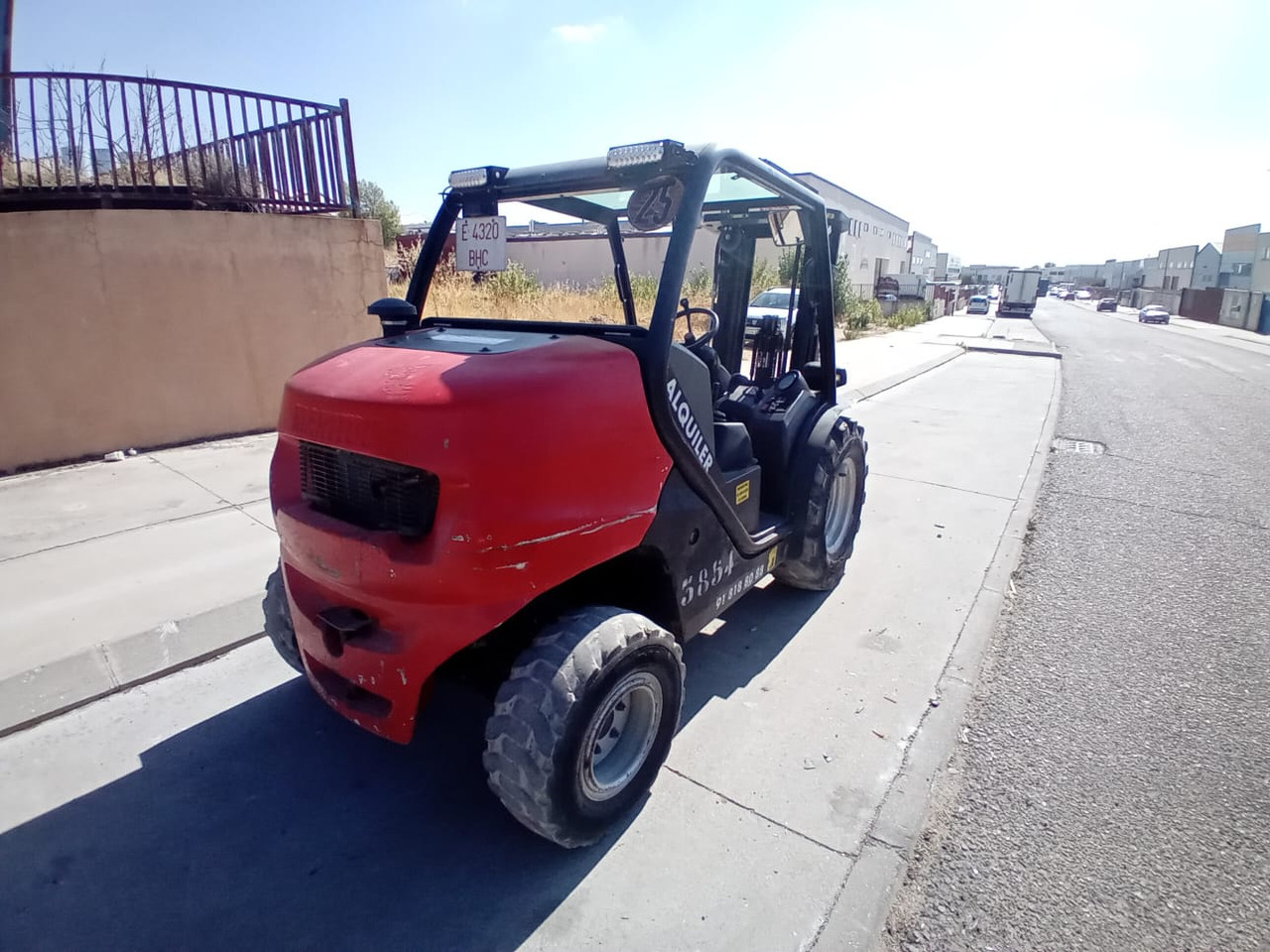 MANITOU MC18.4 D - Otros maquinaria: foto 5 MANITOU MC18.4 D - Otros maquinaria: foto 5