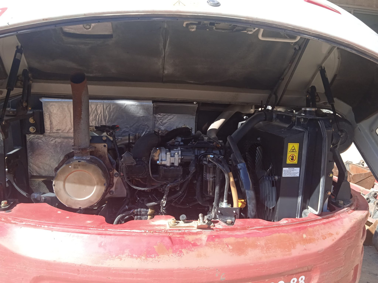 Miniexcavadora TAKEUCHI TB290: foto 16