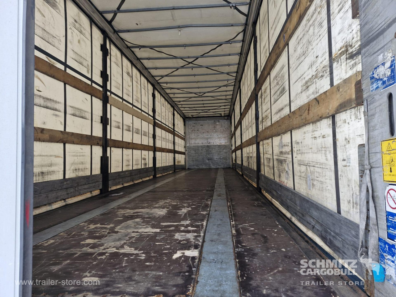 KOEGEL Curtainsider Standard - Semirremolque lona: foto 2 KOEGEL Curtainsider Standard - Semirremolque lona: foto 2