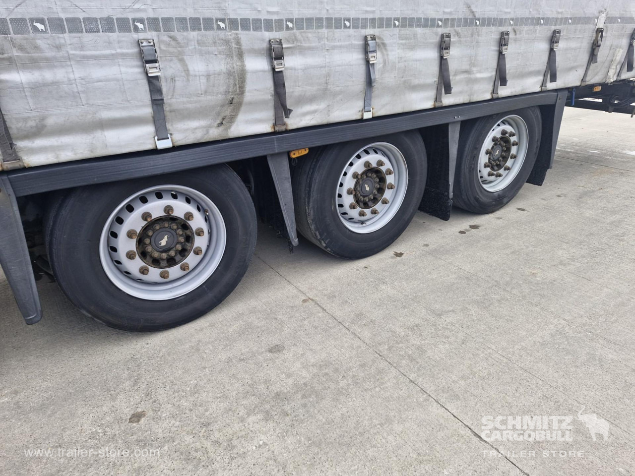SCHMITZ Curtainsider Varios - Semirremolque lona: foto 2 SCHMITZ Curtainsider Varios - Semirremolque lona: foto 2