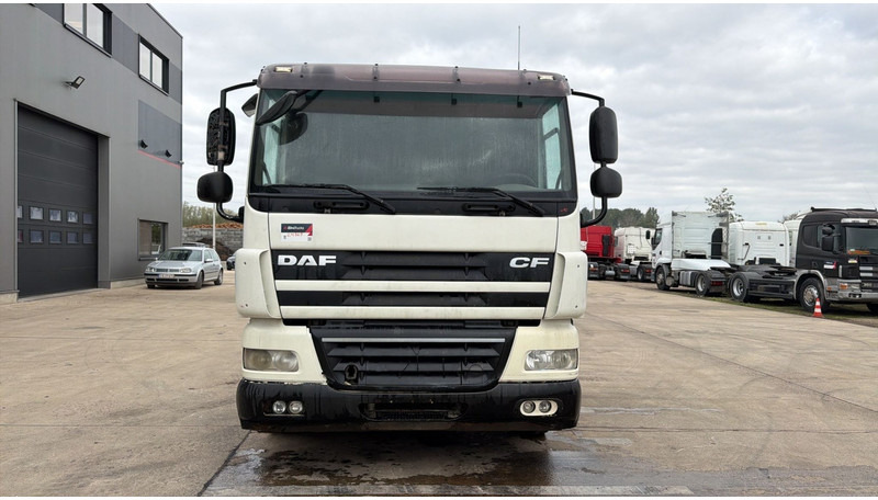 DAF CF 85.460 (BOITE MANUELLE / MANUAL GEARBOX / GOOD CONDITION) - Cabeza tractora: foto 2 DAF CF 85.460 (BOITE MANUELLE / MANUAL GEARBOX / GOOD CONDITION) - Cabeza tractora: foto 2