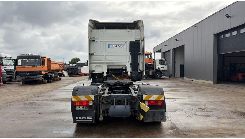 DAF XF 105.410 (BOITE MANUELLE / MANUAL GEARBOX) - Cabeza tractora: foto 5 DAF XF 105.410 (BOITE MANUELLE / MANUAL GEARBOX) - Cabeza tractora: foto 5