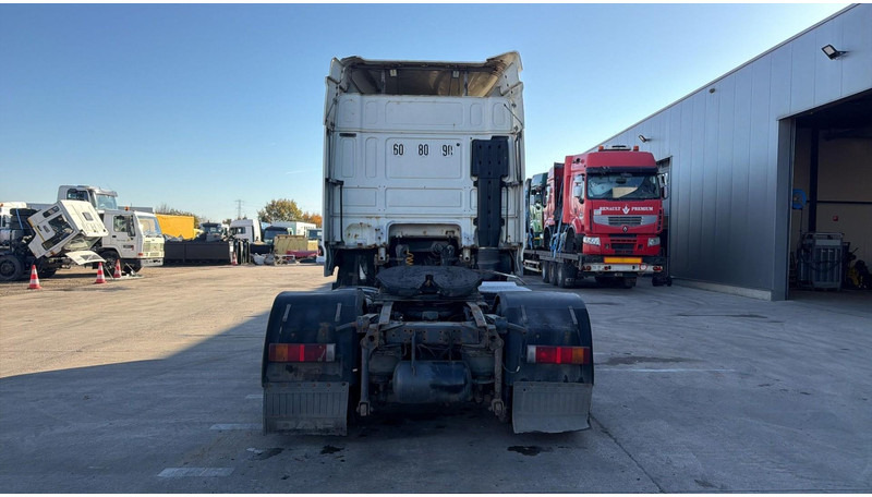 DAF XF 105.460 (BOITE MANUELLE / MANUAL GEARBOX) - Cabeza tractora: foto 5 DAF XF 105.460 (BOITE MANUELLE / MANUAL GEARBOX) - Cabeza tractora: foto 5