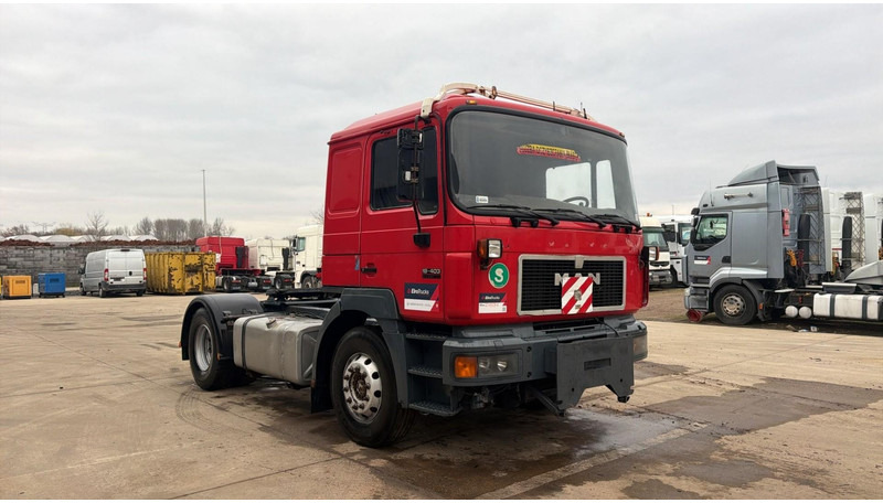 MAN 19.403 (6 CYLINDER / EURO 2 / MANUAL GEARBOX) - Cabeza tractora: foto 5 MAN 19.403 (6 CYLINDER / EURO 2 / MANUAL GEARBOX) - Cabeza tractora: foto 5