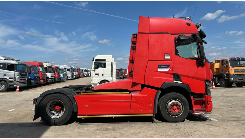 Renault T 460 (GOOD CONDITION / AIRCO / CLEAN CHASSIS / 2 TANKS) - Cabeza tractora: foto 3 Renault T 460 (GOOD CONDITION / AIRCO / CLEAN CHASSIS / 2 TANKS) - Cabeza tractora: foto 3