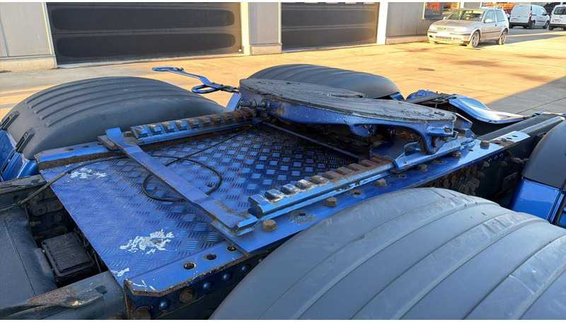 Cabeza tractora Scania r560 (EURO 5 / MANUAL GEARBOX / 6X2 / BELGIAN TRUCK / PERFECT CONDITION / FULL AIR / RETARDER): foto 19 Cabeza tractora Scania r560 (EURO 5 / MANUAL GEARBOX / 6X2 / BELGIAN TRUCK / PERFECT CONDITION / FULL AIR / RETARDER): foto 19