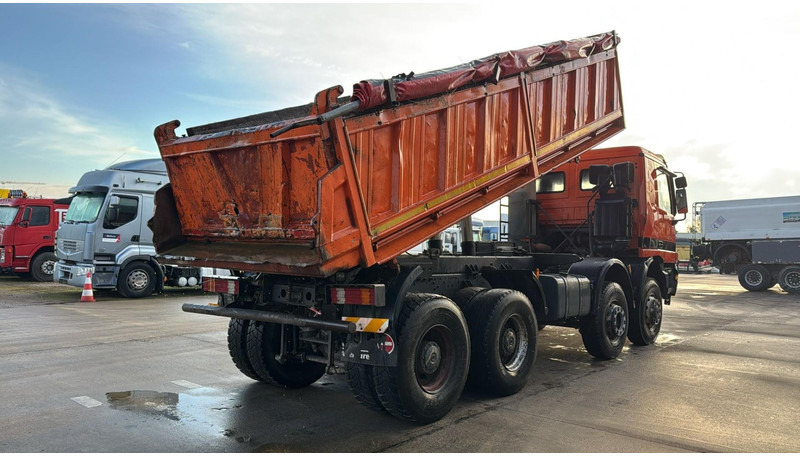 Mercedes-Benz Actros 4143 (EPS / 8X6 / LAMES / GRAND PONT / STEEL SUSP. / BIG AXLE / V6) - Camión volquete: foto 4 Mercedes-Benz Actros 4143 (EPS / 8X6 / LAMES / GRAND PONT / STEEL SUSP. / BIG AXLE / V6) - Camión volquete: foto 4