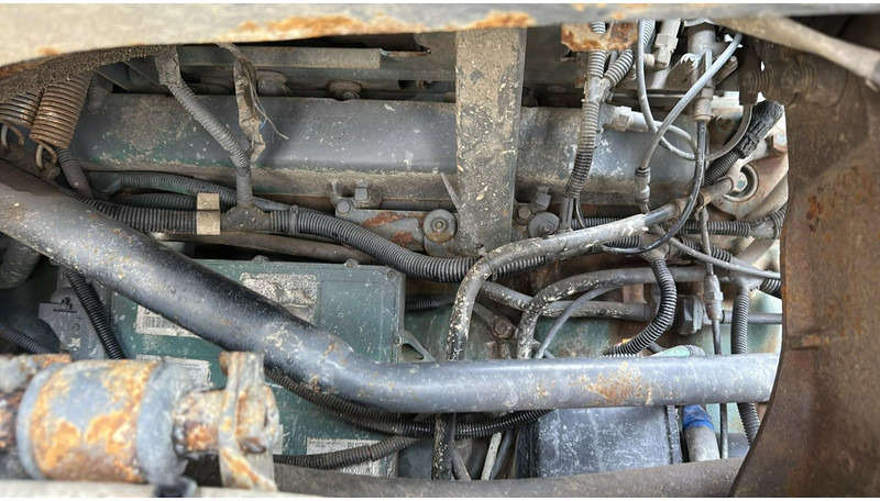 Leasing de Volvo FL 12.380 (8X4 /STEEL SUSP. / BOITE MANUELLE / MANUAL GEARBOX) Volvo FL 12.380 (8X4 /STEEL SUSP. / BOITE MANUELLE / MANUAL GEARBOX): foto 19 Leasing de Volvo FL 12.380 (8X4 /STEEL SUSP. / BOITE MANUELLE / MANUAL GEARBOX) Volvo FL 12.380 (8X4 /STEEL SUSP. / BOITE MANUELLE / MANUAL GEARBOX): foto 19