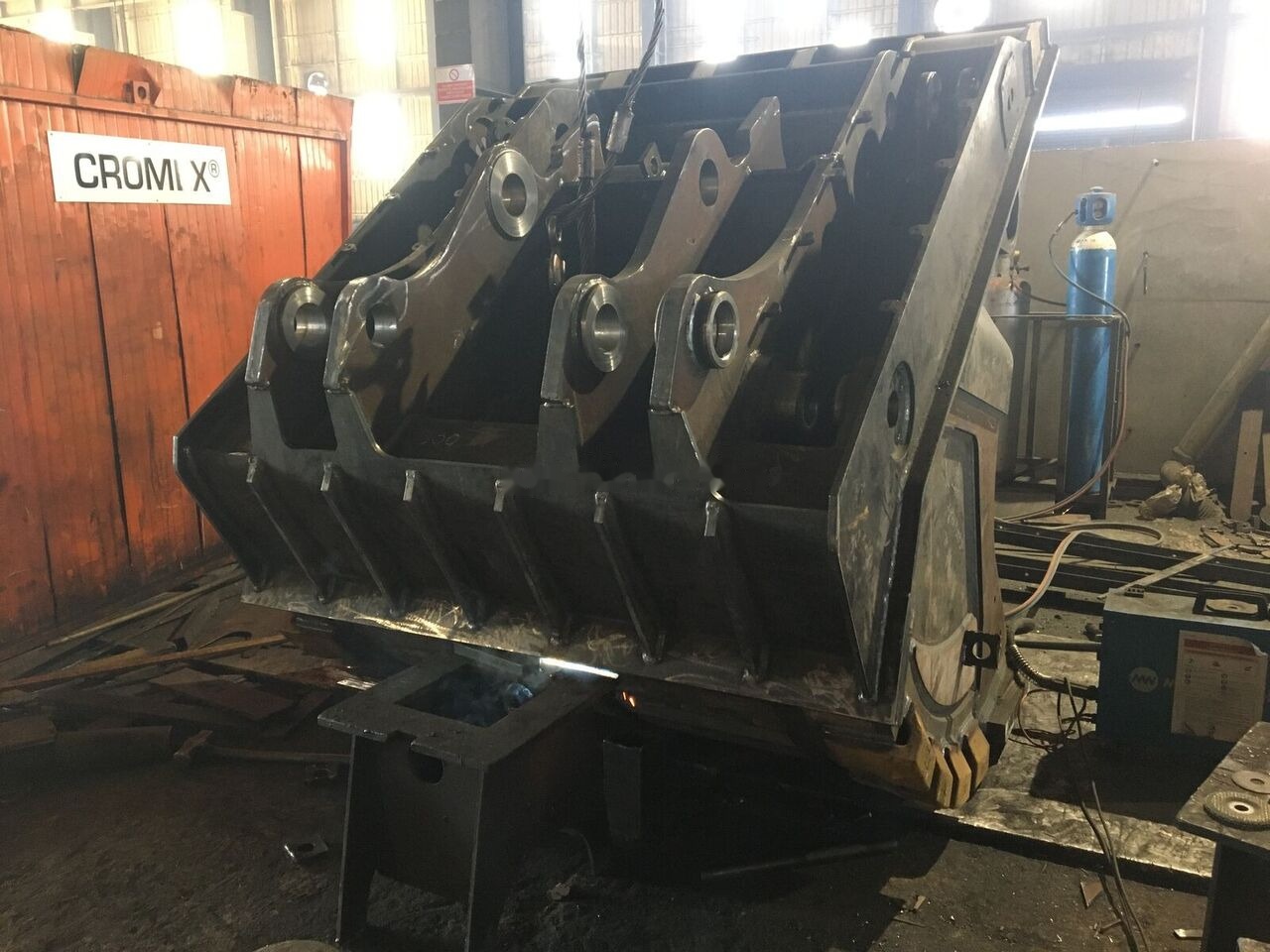 Doosan DX500 - Cazo para excavadora: foto 3 Doosan DX500 - Cazo para excavadora: foto 3