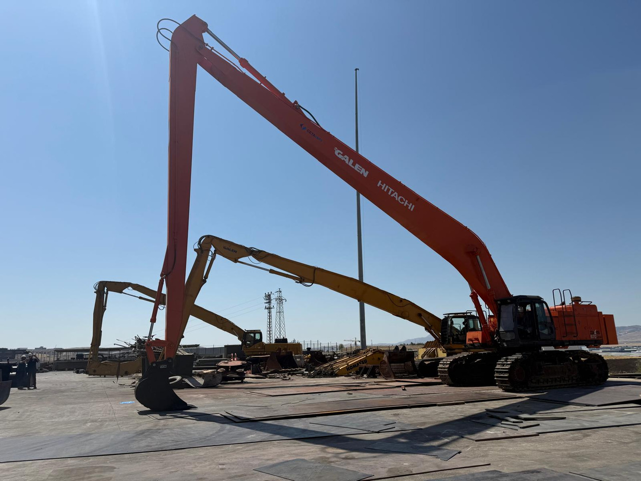 HITACHI ZX670 Long Reach Boom-Arm Manufacturing - Excavadora de cadenas: foto 1 HITACHI ZX670 Long Reach Boom-Arm Manufacturing - Excavadora de cadenas: foto 1