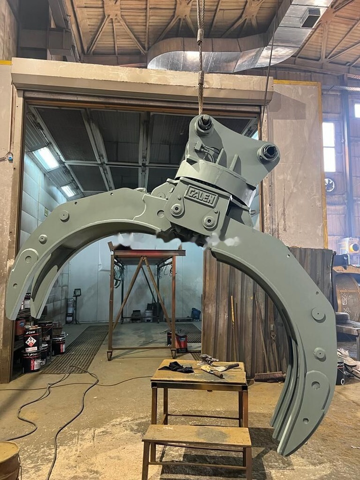 Hyundai R220 Log Grapple - Pinza de manipulación: foto 1 Hyundai R220 Log Grapple - Pinza de manipulación: foto 1