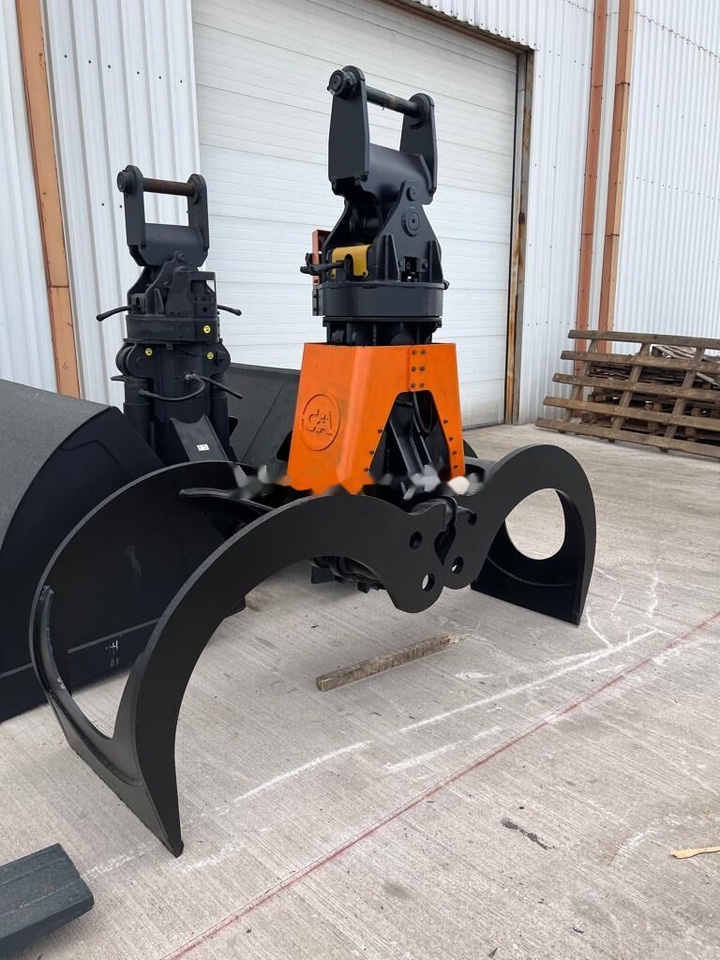 Hyundai R220 Log Grapple - Pinza de manipulación: foto 4 Hyundai R220 Log Grapple - Pinza de manipulación: foto 4