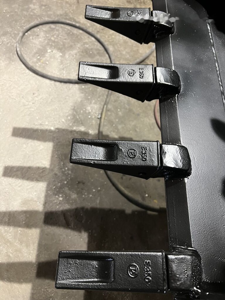 Cazo para excavadora nuevo Takeuchi Digging/Grading Bucket Manufacturing: foto 10 Cazo para excavadora nuevo Takeuchi Digging/Grading Bucket Manufacturing: foto 10