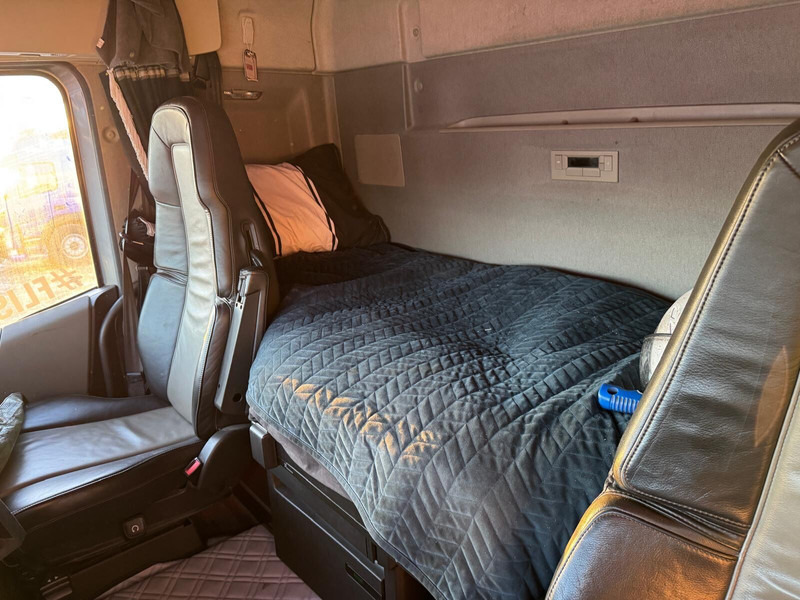 Volvo FH540 - Camión chasis: foto 4 Volvo FH540 - Camión chasis: foto 4