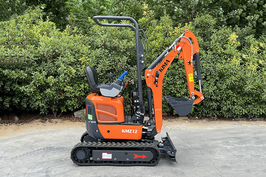KMZ-12 - Miniexcavadora: foto 3 KMZ-12 - Miniexcavadora: foto 3