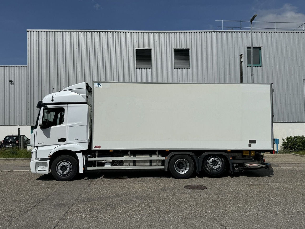 Mercedes-Benz Actros 2533L Tiefkühl 5-Fleisch-Rohrbahnen TKing - Camión frigorífico: foto 5 Mercedes-Benz Actros 2533L Tiefkühl 5-Fleisch-Rohrbahnen TKing - Camión frigorífico: foto 5