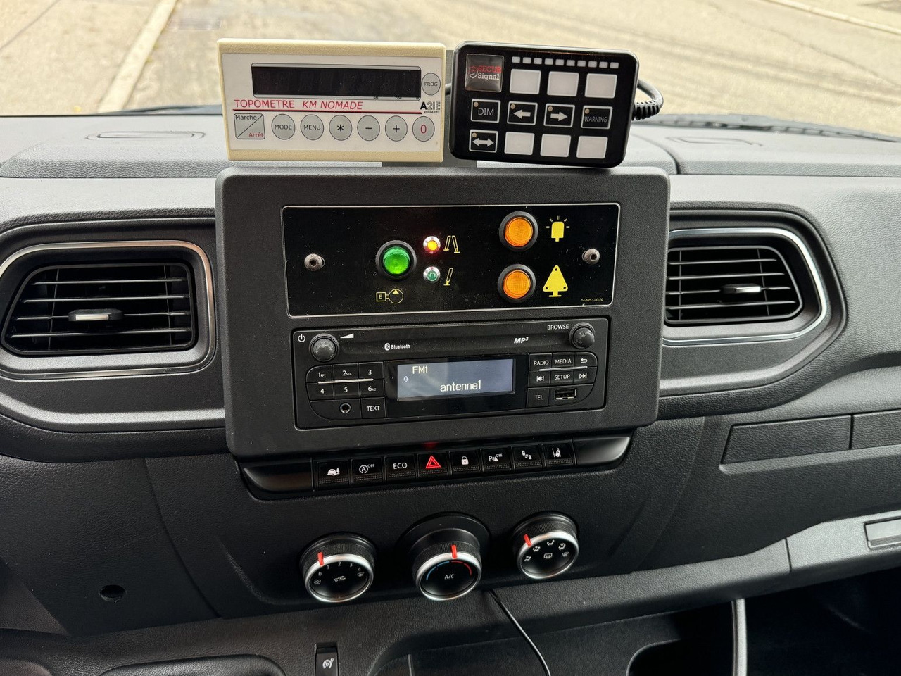 Leasing de Renault MASTER Versalift VDTL 135 C, 14m 230kg Abstützun Renault MASTER Versalift VDTL 135 C, 14m 230kg Abstützun: foto 31 Leasing de Renault MASTER Versalift VDTL 135 C, 14m 230kg Abstützun Renault MASTER Versalift VDTL 135 C, 14m 230kg Abstützun: foto 31