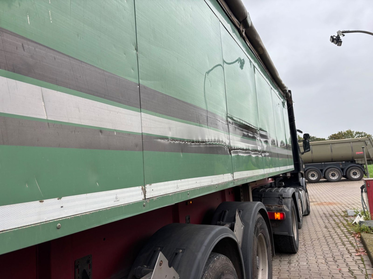 Langendorf SKA 24/30 Alu-Kippmulde, 30m³, Lift-Achse, Rollp - Semirremolque volquete: foto 5 Langendorf SKA 24/30 Alu-Kippmulde, 30m³, Lift-Achse, Rollp - Semirremolque volquete: foto 5