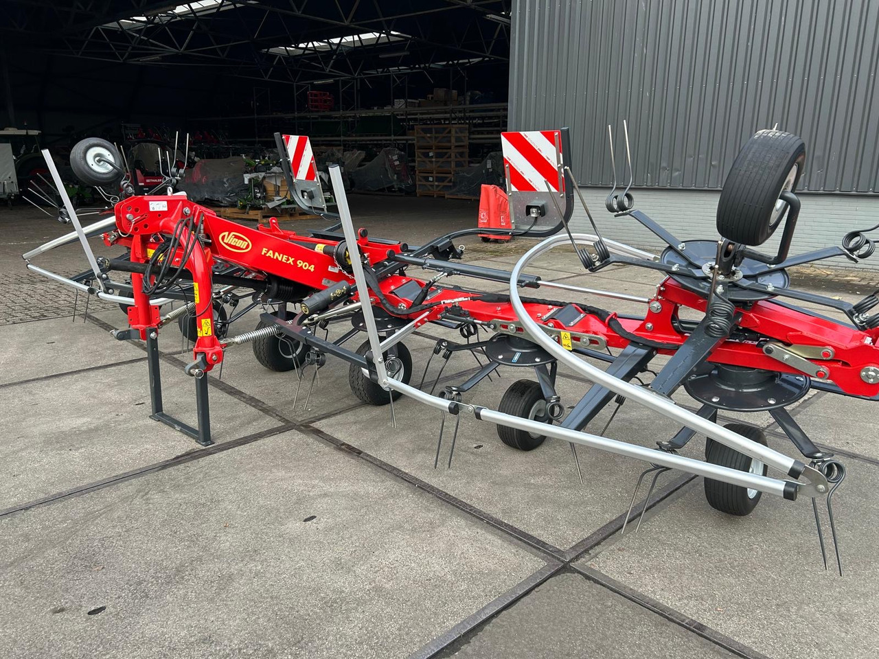 Vicon Fanex 904 - Henificadora: foto 2 Vicon Fanex 904 - Henificadora: foto 2